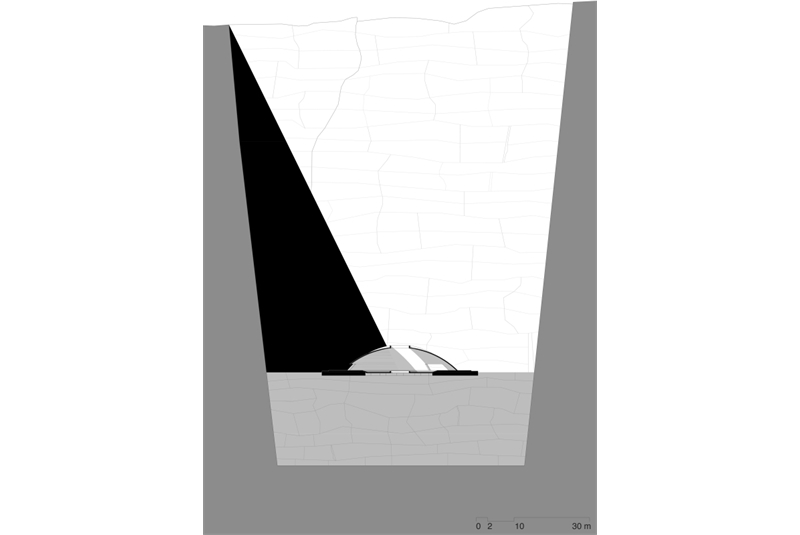 Fig. 12
Thomas Pepino, Il mausoleo, sezione,
Lampedusa, 2023.