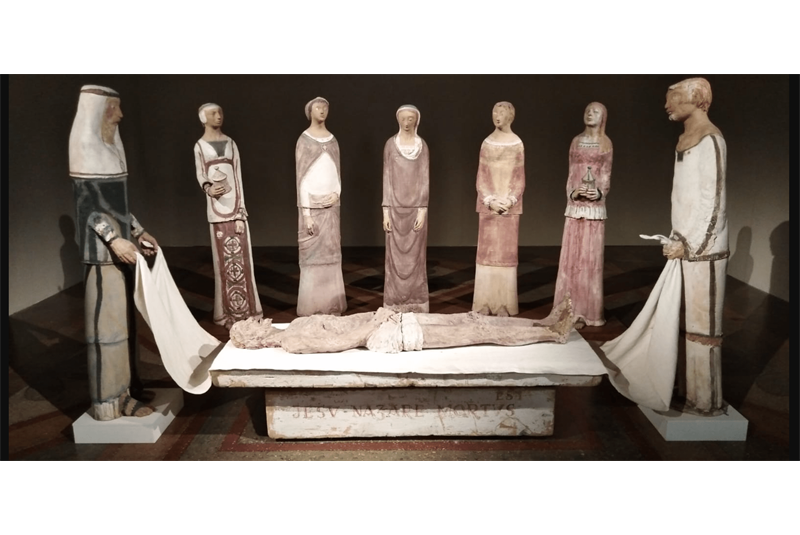 Fig. 16
Ilario Fioravanti, Compianto sul Cristo morto, 1985, Chiesa del Suffragio di Longiano 
Da https://bologna.repubblica.it/cronaca/2023/03/29/news/fioravanti_compianto-394148744/.