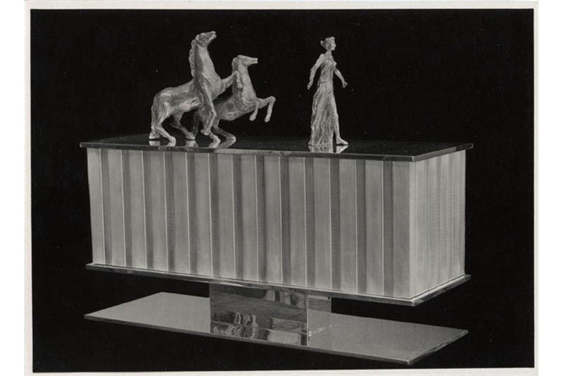 Fig. 9
Lucio Fontana, Gruppo scultoreo nel Salone d&rsquo;Onore, di Persico, Nizzoli, Palanti, Sesta Triennale, Palazzo dell&rsquo;Arte, Milano, 1936. 
&copy;Triennale Milano.