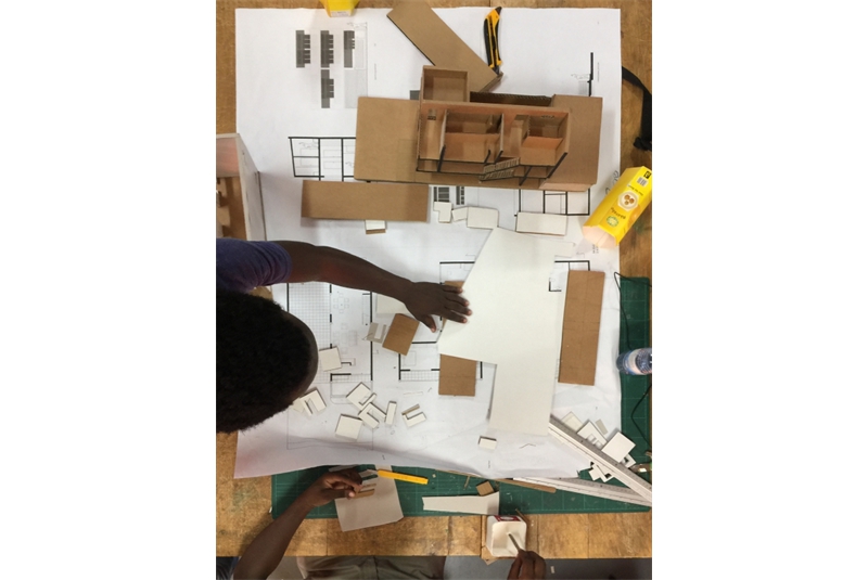 WAVeAbroad 2019, Kigali Città
Sostenibile, presso SABE
(School of Architecture and Built
Environment, Kigali, Ruanda.
2014 ©Manlio Michieletto. WAVeAbroad 2019, Kigali Città
Sostenibile, presso SABE
(School of Architecture and Built
Environment, Kigali, Ruanda.
2014 ©Manlio Michieletto.