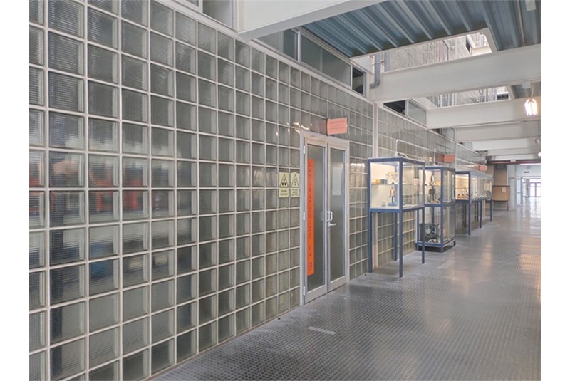 Fig. 21
Interior views of the Faculty of Marine Sciences in Tafira. © C. Dallatomasina. Fig. 21
Interior views of the Faculty of Marine Sciences in Tafira. © C. Dallatomasina.