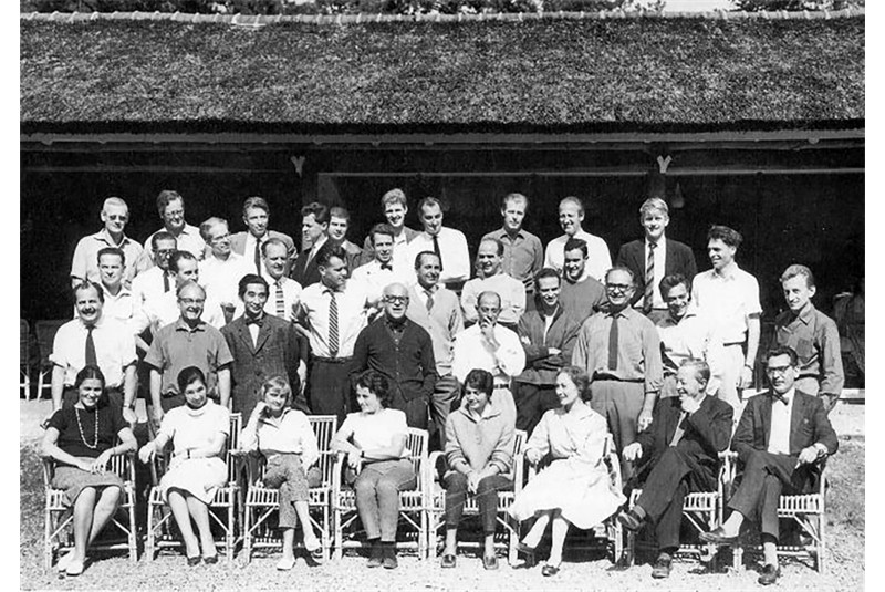 Fig. 21
Participants at the 1959 CIAM in Otterlo.